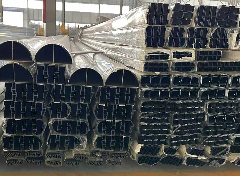 El verdadero desaf&iacute;o al importar perfiles de aluminio: no es solo el precio, es el costo real y la tranquilidad